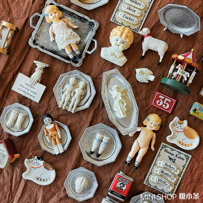 Miniature Vintage Doll Set, Ha - огляд і ціна Vintage Collectible And Vintage Dolls